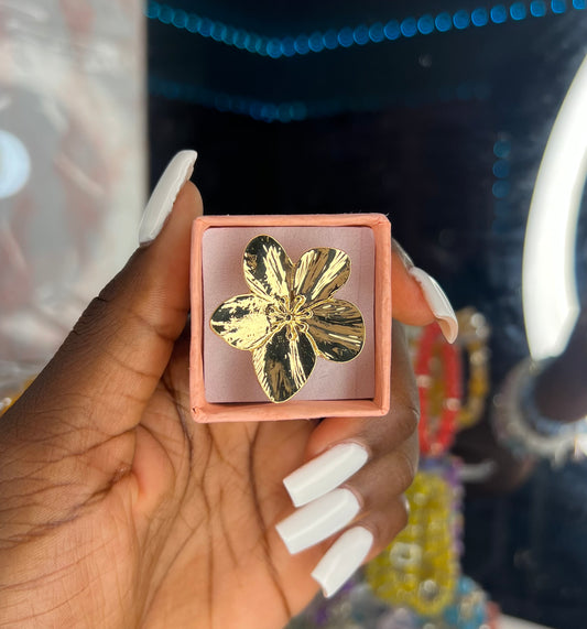 Gold sunflower ring