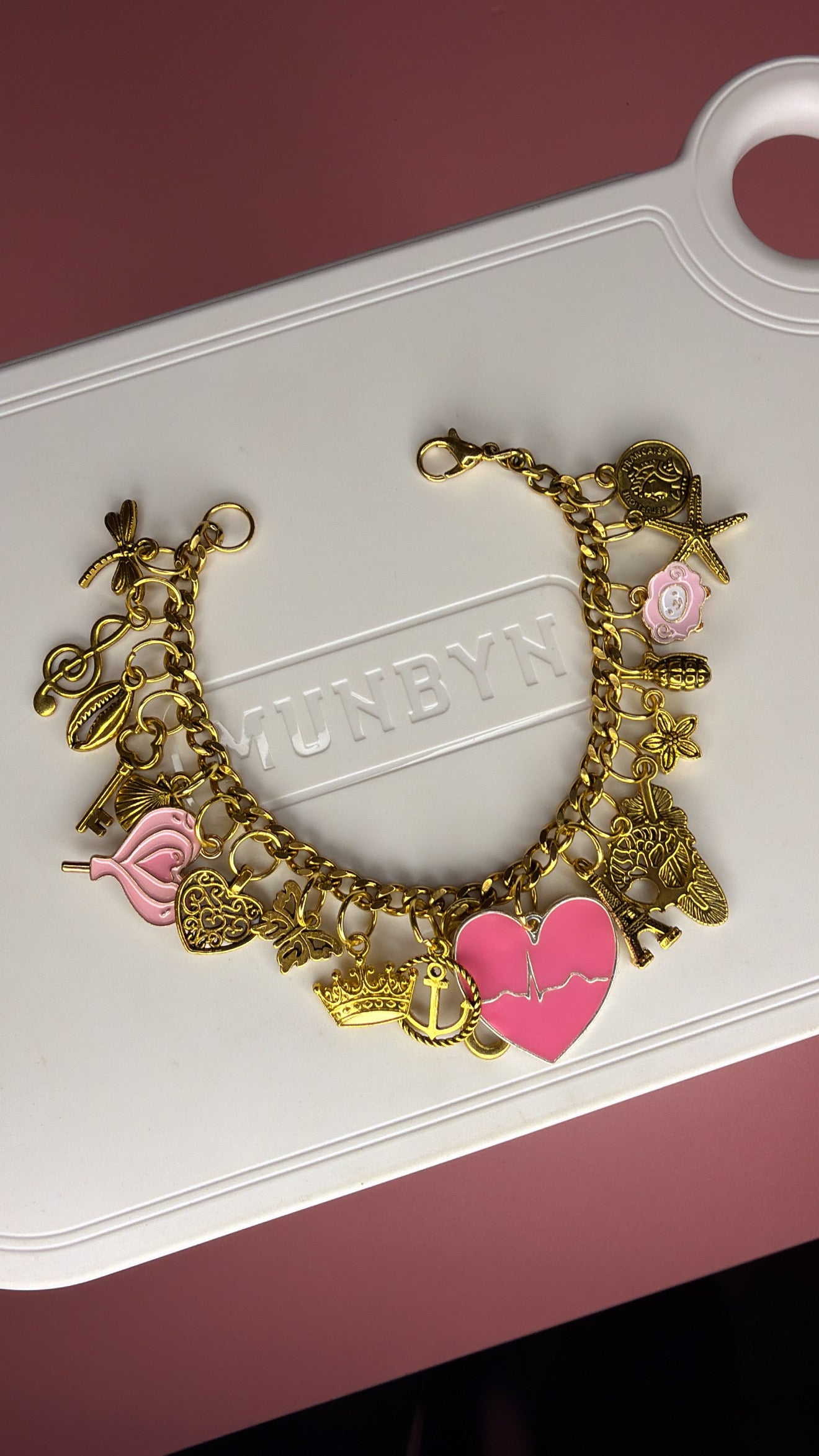 Pink freestyle heart